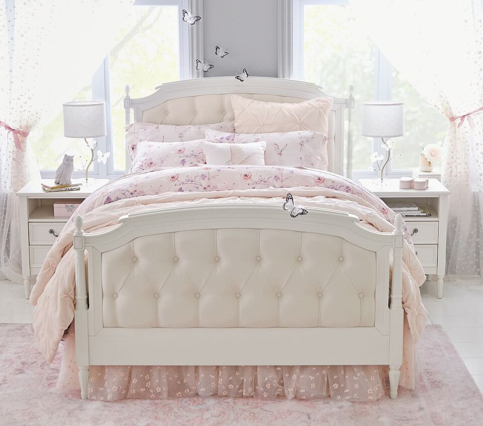 Blythe Tufted Bed Pottery Barn Kids AU